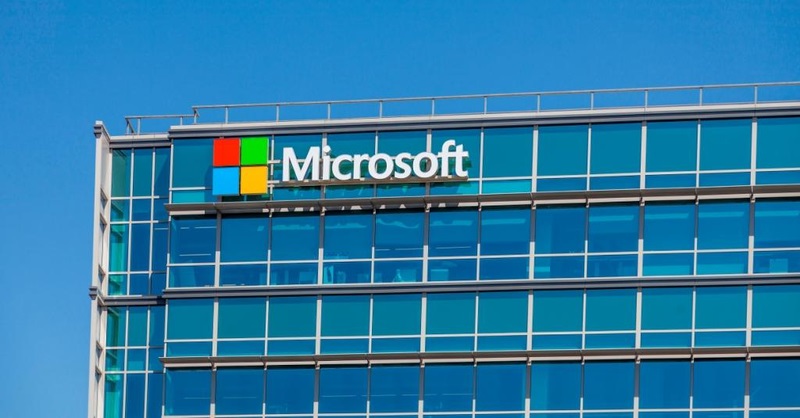 Microsoft To Power Up Its First Cloud-Computing Data Centres In UK