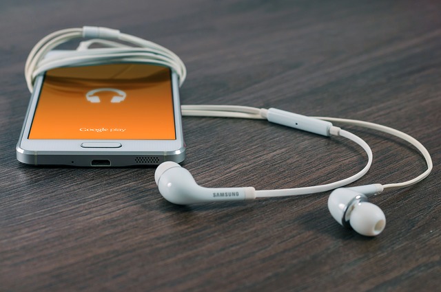 3 Cool Music Apps That Don't Need Wi-Fi