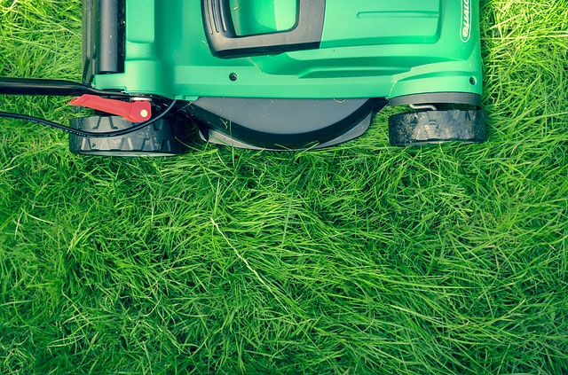 5 Interesting Advancements in Lawn Care Technology