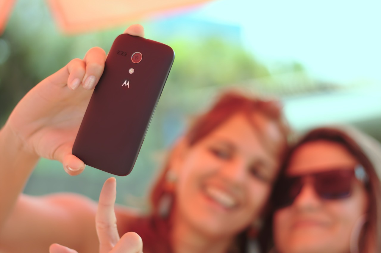 6 Quirky Gadgets for That Perfect Selfie