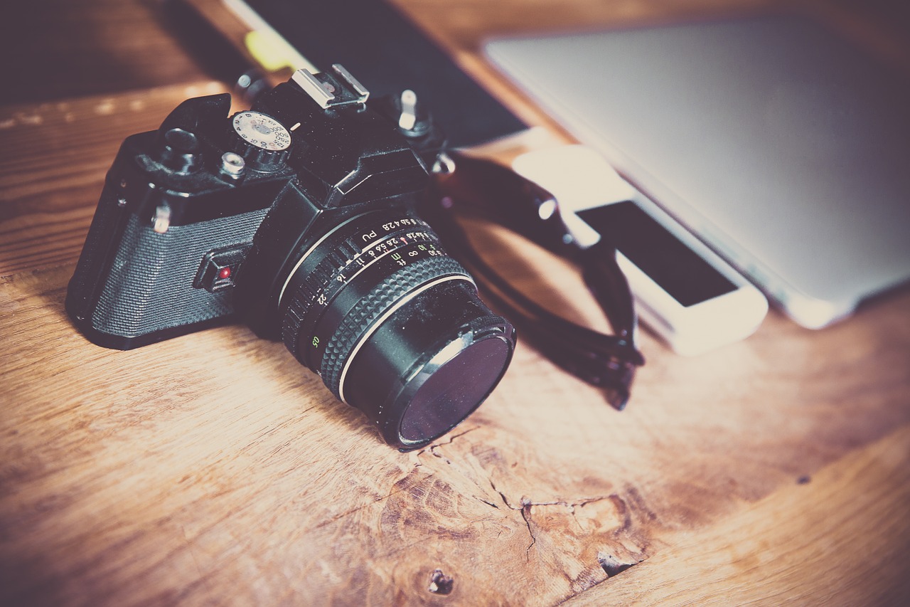 The DSLR Accessories You Must Have as a DSLR Owner