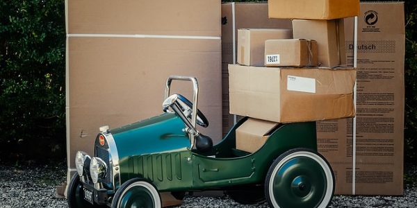 Taking a Close Look at US Package Forwarding Services