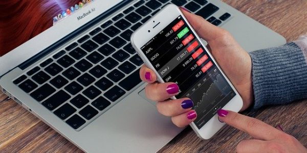 4 Reasons You Should Get a Virtual Phone Number