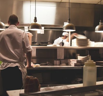 5 Tips for Choosing the Right POS System for Your Restaurant